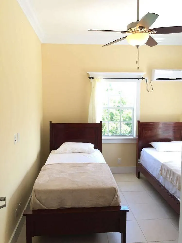 Mangrove Cay Sea View Villas Lisbon Creek
